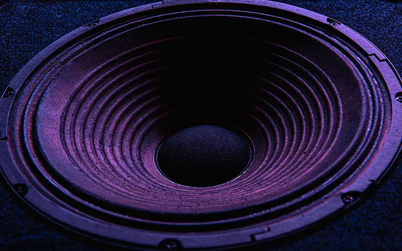 Top Mistakes to Avoid When Renting Speakers